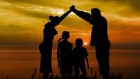 குடும்ப மரபுகளை டிஜிட்டல் வடிவில் பாதுகாக்க 'LifeTree' தளம்.....