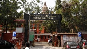 தவெக ஆட்சியை கவிழ்க்க சதியா?.. குதிரை பேர வழக்கு சிபிஐக்கு மாறுமா?.. தீர்ப்பை தள்ளி வைத்த உயர் நீதிமன்றம்!...