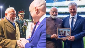 40 ஆண்டுகளுக்குப் பிறகு நியூசிலாந்துக்கு பயணம்… பிரதமர் மோடிக்கு உற்சாக வரவேற்பு… ஸ்டீவ் வாக்கிற்கு மறக்க முடியாத பரிசு...