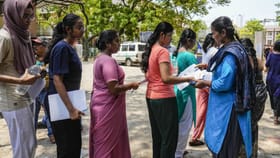 நீட் தேர்வு முடிவுகள் வெளியீடு.. 11.21 லட்சம் பேர் தேர்ச்சி.. முடிவுகளை அறிவது எப்படி? இதோ முழு தகவல்!...