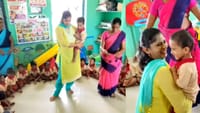 அரசு அதிகாரிகளுக்கு முன்மாதிரியான மாவட்ட ஆட்சியர்!!...