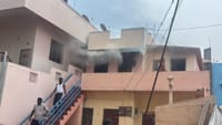 கோவையில் பிரிட்ஜ் வெடித்துச் சிதறி பயங்கர தீ விபத்து...