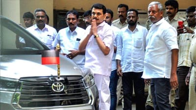 குதிரை பேர வழக்கு.. நீதிமன்றத்தில் ஆஜரானார் செந்தில் பாலாஜி!!