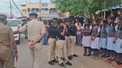 களத்தில் இறங்கிய சிங்கப்பெண்கள்.. 390 புகார்களுக்கு தீர்வு