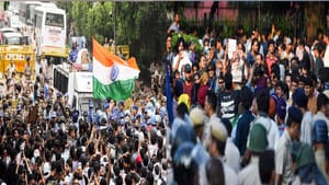 மாணவர்கள் மீது தடியடியா?.. டெல்லி காவல்துறைக்கு உச்ச நீதிமன்றம் கடும் கண்டனம்.. தலைமை நீதிபதி அதிரடி!! மாணவர்கள் மீது தடியடியா?.. டெல்லி காவல்துறைக்கு உச்ச நீதிமன்றம் கடும் கண்டனம்.. தலைமை நீதிபதி அதிரடி!!