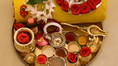 லட்சுமி கடாட்சமும் செல்வமும் பெருக சுமங்கலி பூஜை செய்வது எப்படி?