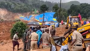இந்தியாவை உலுக்கிய வயநாடு நிலநடுக்கம்.. 2வது நாளாக 5 பேரை தேடும் பணிகள் தீவிரம்!