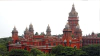 குதிரை பேர வழக்கு - திருவல்லிக்கேணி காவல் நிலைய விசாரணைக்கு தடை...