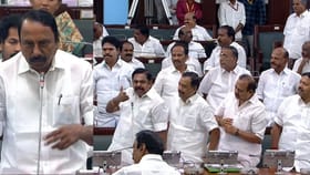 ‘காலியான சட்டமன்றத் தொகுதிகள்’.. சட்டப்பேரவையில் எழுந்த புயல்.. இபிஎஸ் vs செங்கோட்டையன் இடையே கடுமையான வாக்குவாதம்!!...