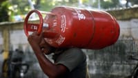 கேஸ் சிலிண்டர் குறித்து அமலுக்கு வந்த முக்கிய விதிகள்!...