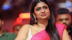 4 வயதில் என் சினிமா பயணத்தை தொடங்கினேன் – டாக்ஸிக் பட இயக்குநர் கீது மோகன்தாஸ் சொன்ன விசயம்...
