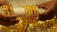 மீண்டும் ரூ.14,000-த்தை தாண்டிய தங்கம் - காரணம் என்ன?...