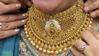 மீண்டும் உயர்ந்தது தங்கம் விலை - ஒரே நாளில் ரூ.400 உயர்வு!...