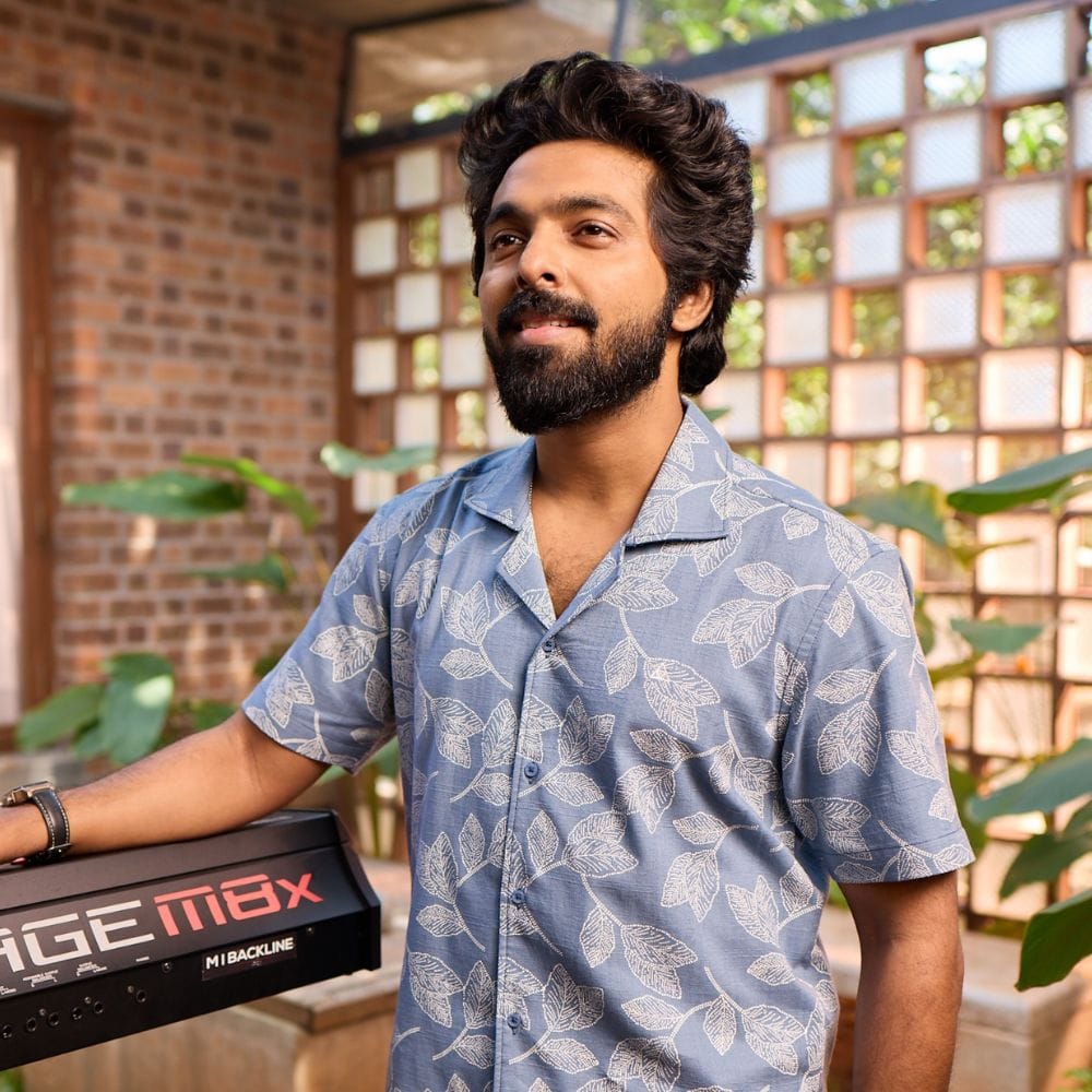 கயாடு லோஹர் மற்றும் ஜி.வி. பிரகாஷ் நடித்துள்ள இம்மார்ட்டல் படமானது வரும் 2026ம் ஆண்டு செப்டம்பர் 4ம் தேதியில் உலகமெங்கும் வெளியாகிறது. சமீபத்தில் நேர்காணல் ஒன்றில், தனுஷ் அரசியலுக்கு வந்தால் ஆதரிப்பேனா? என்பது குறித்து தெரிவித்துள்ளார்.