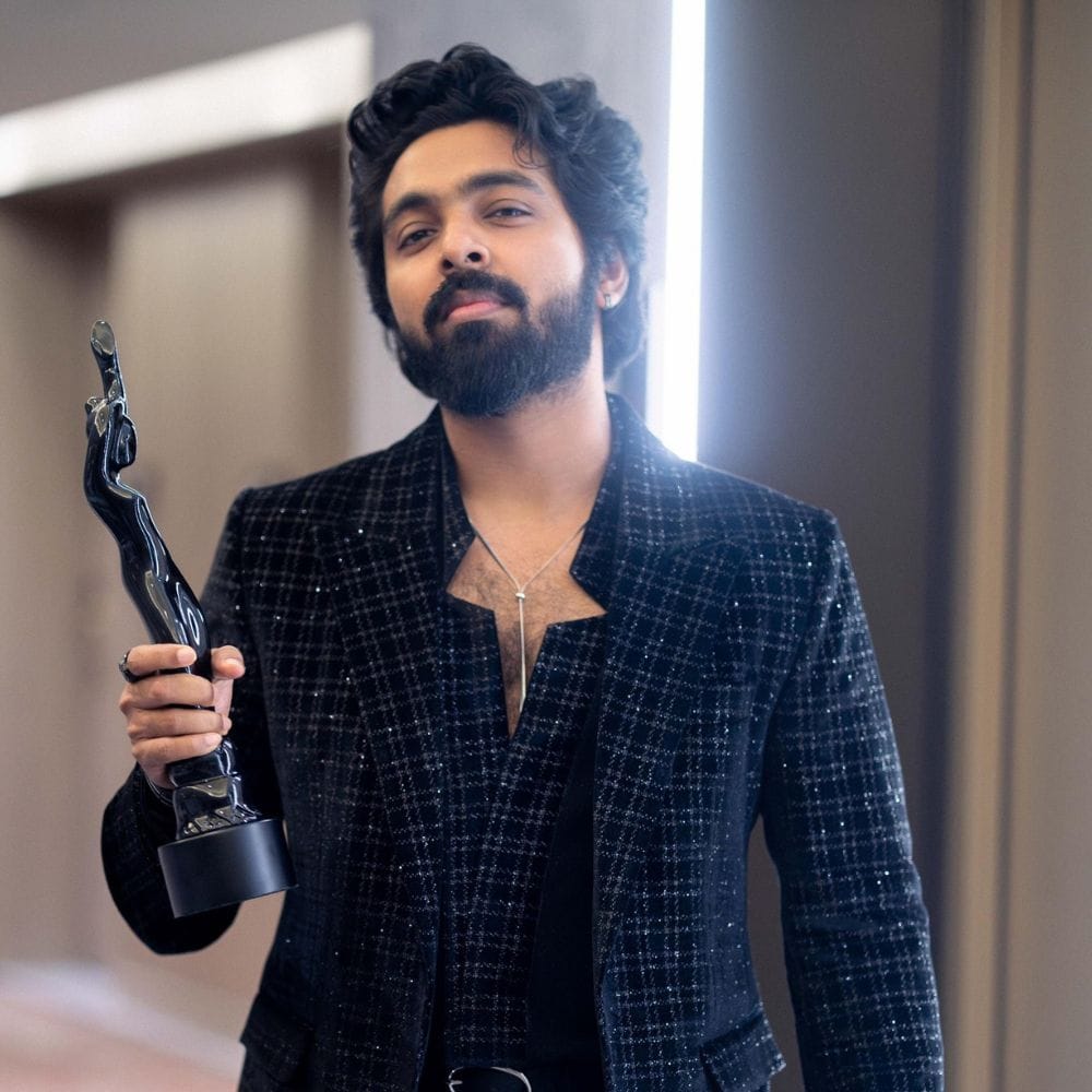 பாலிவுட் சினிமாவில் யாமினி கௌதம் தார் நடிக்கும், நாயி நவேலி என்ற படத்திற்கு இசையமைப்பாளராக பணியாற்றிவருகிறார். மேலும் இவரின் நடிப்பில் தமிழில் இம்மார்ட்டல் என்ற திரைப்படமும் 2026ல் வெளியாக காத்திருக்கிறது.