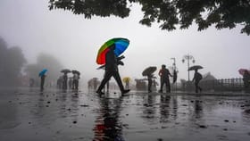Tamil Nadu Weather Alert: இன்று இந்த 3 மாவட்டங்களில் கனமழை பெய்யும்  – வானிலை மையம் எச்சரிக்கை...