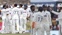 90க்கே 5 விக்கெட்டுகள் இழப்பு.. 284 ரன்களை கொண்டு வந்த தினுஷா!...