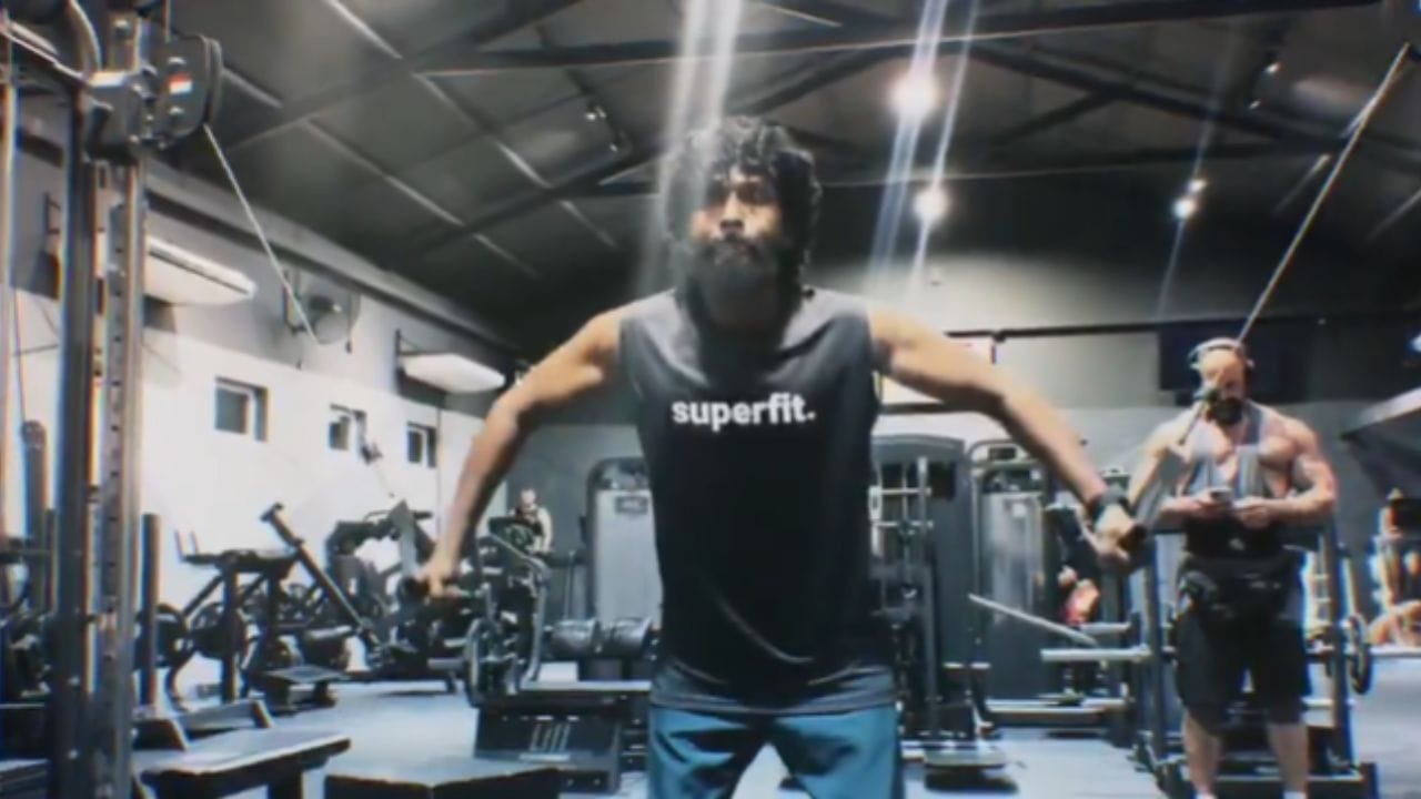 டிசி படத்திற்காக கடுமையான உடற்பயிற்சியில் ஈடுபட்ட லோகேஷ் கனகராஜ் – வைரலாகும் வீடியோ