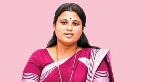 கிணறு எங்களுக்கு தான் சொந்தம்.. மீண்டும் சர்ச்சையில் சிக்கிய அமைச்சர் ஜெகதீஸ்வரி.. கிராம மக்கள் சரமாரி புகார்! கிணறு எங்களுக்கு தான் சொந்தம்.. மீண்டும் சர்ச்சையில் சிக்கிய அமைச்சர் ஜெகதீஸ்வரி.. கிராம மக்கள் சரமாரி புகார்!