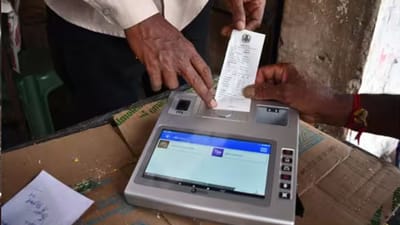 தமிழகம் முழுவதும் ரேஷன் ஊழியர்கள் போராட்டம்!!