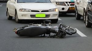 விபத்துகளில் முதலிடம் – காப்பாற்றுவதில் கடைசி இடம் – தமிழ்நாட்டுக்கு என்ன ஆச்சு? விபத்துகளில் முதலிடம் – காப்பாற்றுவதில் கடைசி இடம் – தமிழ்நாட்டுக்கு என்ன ஆச்சு?