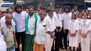 Sivakarthikeyan: கிராமத்தில் மாணவர்கள், விவசாயிகளுடன் சுதந்திர தினத்தை கொண்டாடிய சிவகார்த்திகேயன்..! Sivakarthikeyan: கிராமத்தில் மாணவர்கள், விவசாயிகளுடன் சுதந்திர தினத்தை கொண்டாடிய சிவகார்த்திகேயன்..!