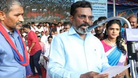 ” கண் முன் வந்த கரூர் சம்பவம்!”.. மாநாட்டில் 3 நிமிடத்தில் உரையை முடித்தது ஏன்? திருமாவளவன் உருக்கமான விளக்கம்!!...