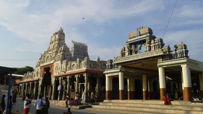 திருச்செந்தூர் கோயிலில் தீக்குளித்து தற்கொலைக்கு முயன்ற பக்தர்!