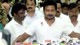இரட்டை அர்த்தத்தில் பேசவில்லை, ஒற்றை அர்தத்தில் பேசினேன் – உதயநிதி விளக்கம்...
