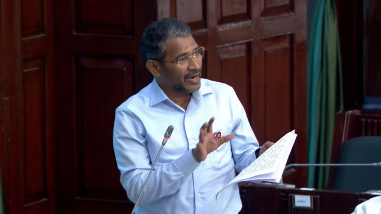அமைச்சர் வன்னி அரசு பேச்சுக்கு சோபா மாடல் என திமுக கிண்டல்.. பேரவையில் காரசாரமான சூழல்!