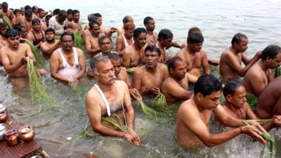 அமாவாசை: பித்ருக்களின் ஆசி பெற வீட்டில் செய்ய வேண்டியவை இதுதான்..