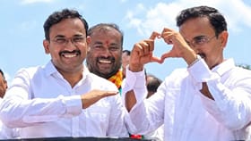CM விஜய் பாணியில் வாக்கு சேகரித்த அமைச்சர் அருண்ராஜ்!...