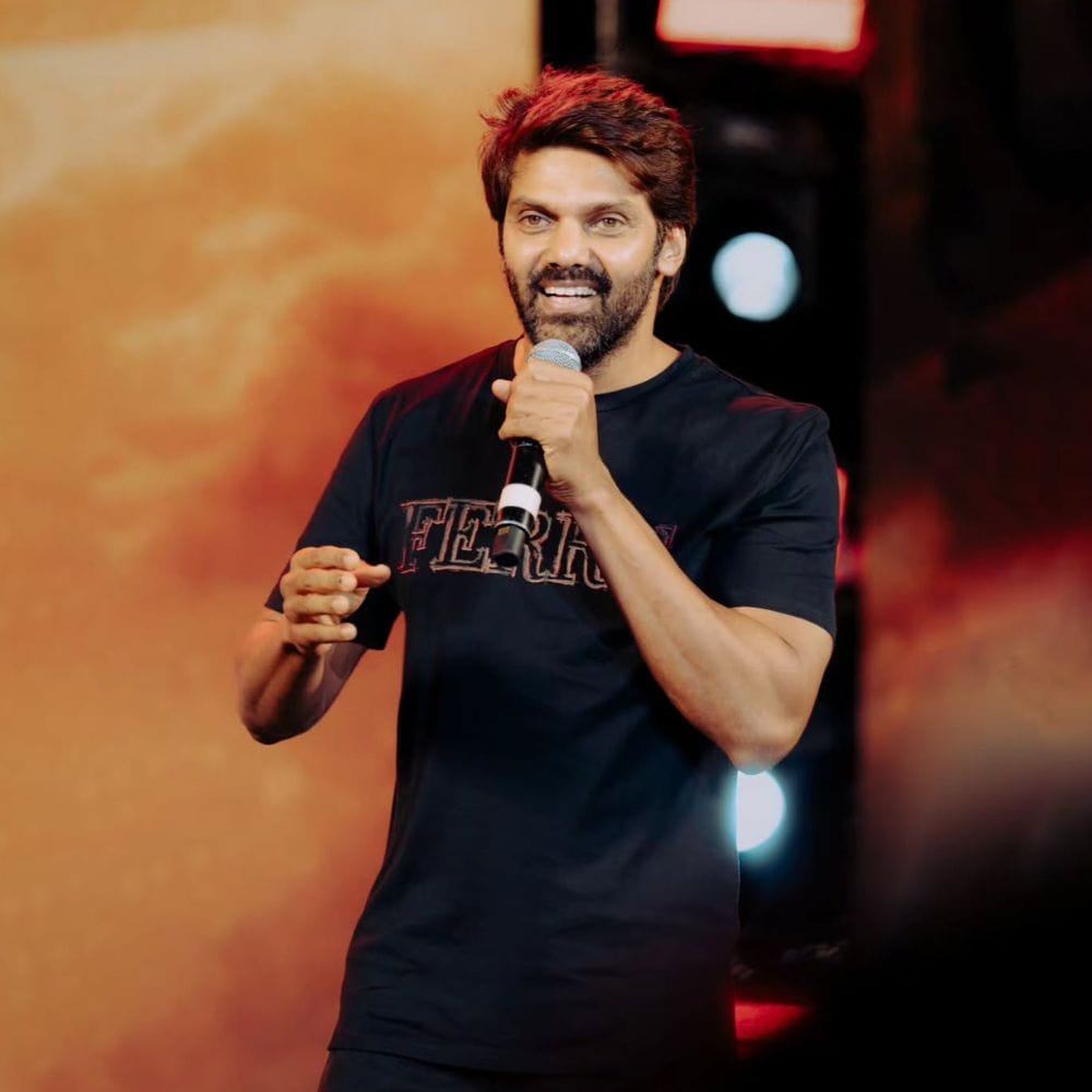 கோலிவுட் சினிமாவில் மக்கள் மத்தியில் பிரபலமான நடிகர்களில் ஒருவராக இருந்துவருபவர் ஆர்யா. இவரின் நடிப்பில் இந்த 2026ம் ஆண்டில் வெளியாகியிருந்த படம்தான் மிஸ்டர் எக்ஸ். இது வெளியாகி கலவையான விமர்சனங்களை கொடுத்தது.