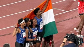 இந்தியாவுக்கு வெள்ளிப் பதக்கம்.. தமிழக வீரர்கள் அசத்தல்...
