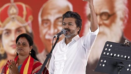 முதல்வர் விஜய் பேசிய வார்த்தையால் சட்ட சிக்கல்?அரசியல் விமர்சகர்!