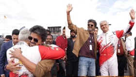 பல ஆண்டுகள் நட்பு.. அஜித் குமாரை சந்தித்த முதல்வர் விஜய் –  தீயாய் பரவும் வீடியோ!...