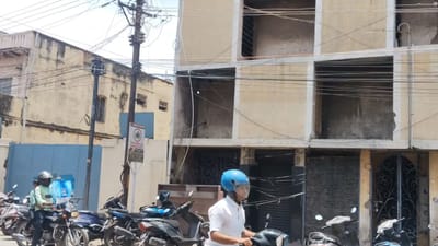 திருடிய வீட்டில் 5 நாட்கள் தங்கி சமைத்து சாப்பிட்ட கொள்ளையர்கள்!