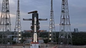 விண்ணில் சீறிப்பாய்ந்த GSLV-F17 ராக்கெட்.. வெற்றிகரமாக சுற்றுப்பாதையில் நிலை நிறுத்தப்பட்ட செயற்கைக்கோள்.....