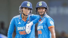IND W vs PAK W: ஸ்மிருதியும் ஹர்மன்பிரீத்தும் சரித்திரம் படைப்பார்களா..? காத்திருக்கும் 5 சாதனைகள்!...