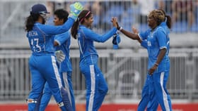 IND W Vs BAN W highlights : வங்கதேசத்தை வீழ்த்திய இந்திய மகளிர்.. பைனலில் அடியெடுத்து வைத்த ஹர்மன் படை!...