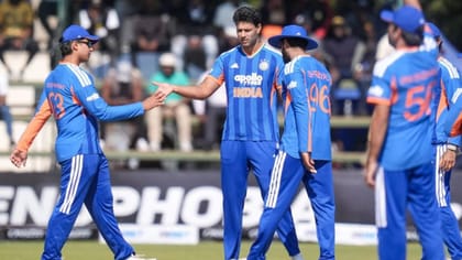 IND வீரர்களுக்கு அன்பிட் ஜெர்சி.. தலையிட்ட BCCI.. என்ன நடந்தது?