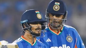 52 சிக்ஸர்களுடன் 892 ரன்கள்.. சூர்யாவின் சாதனைக்கு டார்கெட்...