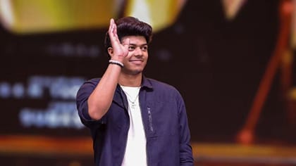 அதிலிருந்து விலகி இருக்க முயற்சிக்கிறேன் - ஜேசன் சஞ்சய்!