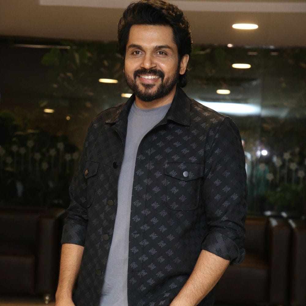 தமிழில் இயக்குநரும் நடிகருமான அமீரின் இயக்கத்தில் வெளியான பருத்திவீரன் என்ற படத்தின் மூலமாக நாயகனாக அறிமுகமான நிலையில், தொடர்ந்து படங்களில் நாயகனாகவே நடித்துவருகிறார்.