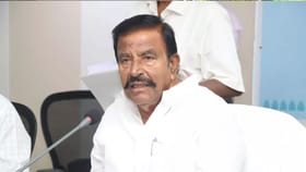 கே.என்.நேரு வீடுகளில் லஞ்ச ஒழிப்புத்துறை அதிரடி சோதனை.. சென்னை, திருச்சியில் 10 இடங்களில் தீவிர ஆய்வு!...