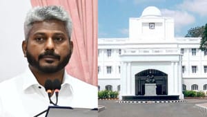 தம்பியை தாக்கிய வழக்கு.. புதுச்சேரி நீதிமன்றத்தில் நேரில் ஆஜரானார் அமைச்சர் மரியவில்சன்! தம்பியை தாக்கிய வழக்கு.. புதுச்சேரி நீதிமன்றத்தில் நேரில் ஆஜரானார் அமைச்சர் மரியவில்சன்!