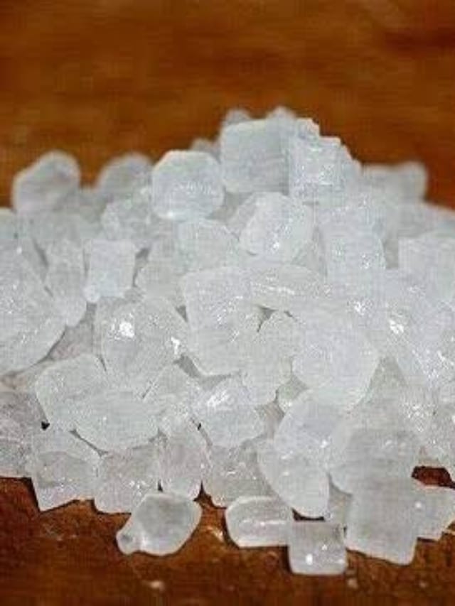தினமும் கொஞ்சம் கற்கண்டு... உடலுக்கு இத்தனை நன்மைகளா?