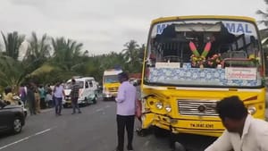 நாமக்கல்லில் கொடூர சாலை விபத்து.. ஒரே நேரத்தில் 4 மாணவிகள் பரிதாப பலி! நாமக்கல்லில் கொடூர சாலை விபத்து.. ஒரே நேரத்தில் 4 மாணவிகள் பரிதாப பலி!