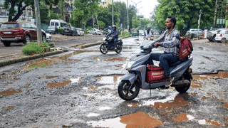 Tamil Nadu Weather Alert: இந்த மாவட்டங்களில் அடுத்த 2 நாட்களுக்கு பலத்த காற்றுடன் மழைக்கு வாய்ப்பு – வானிலை மையம் எச்சரிக்கை