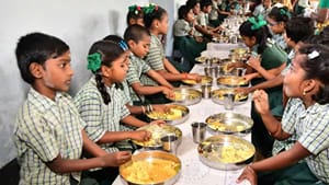 “பள்ளிகளில் மாணவர்களுக்கு காலை உணவு வழங்கும் முன் ஆசிரியர்கள் ருசி பார்க்க வேண்டும்”.. கல்வித் துறை அதிரடி உத்தரவு!!